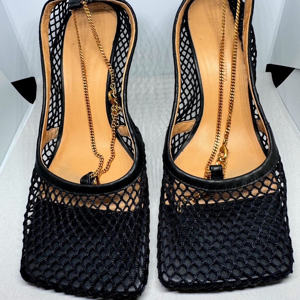 Bottega Veneta Stretch Pump